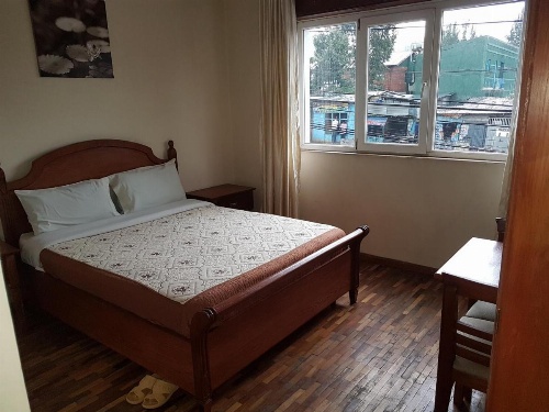 Ankober Guesthouse Bole image 12